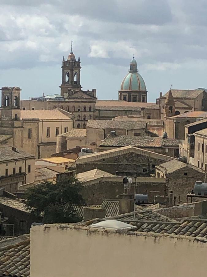 San Giorgio Rooms Caltagirone Luaran gambar